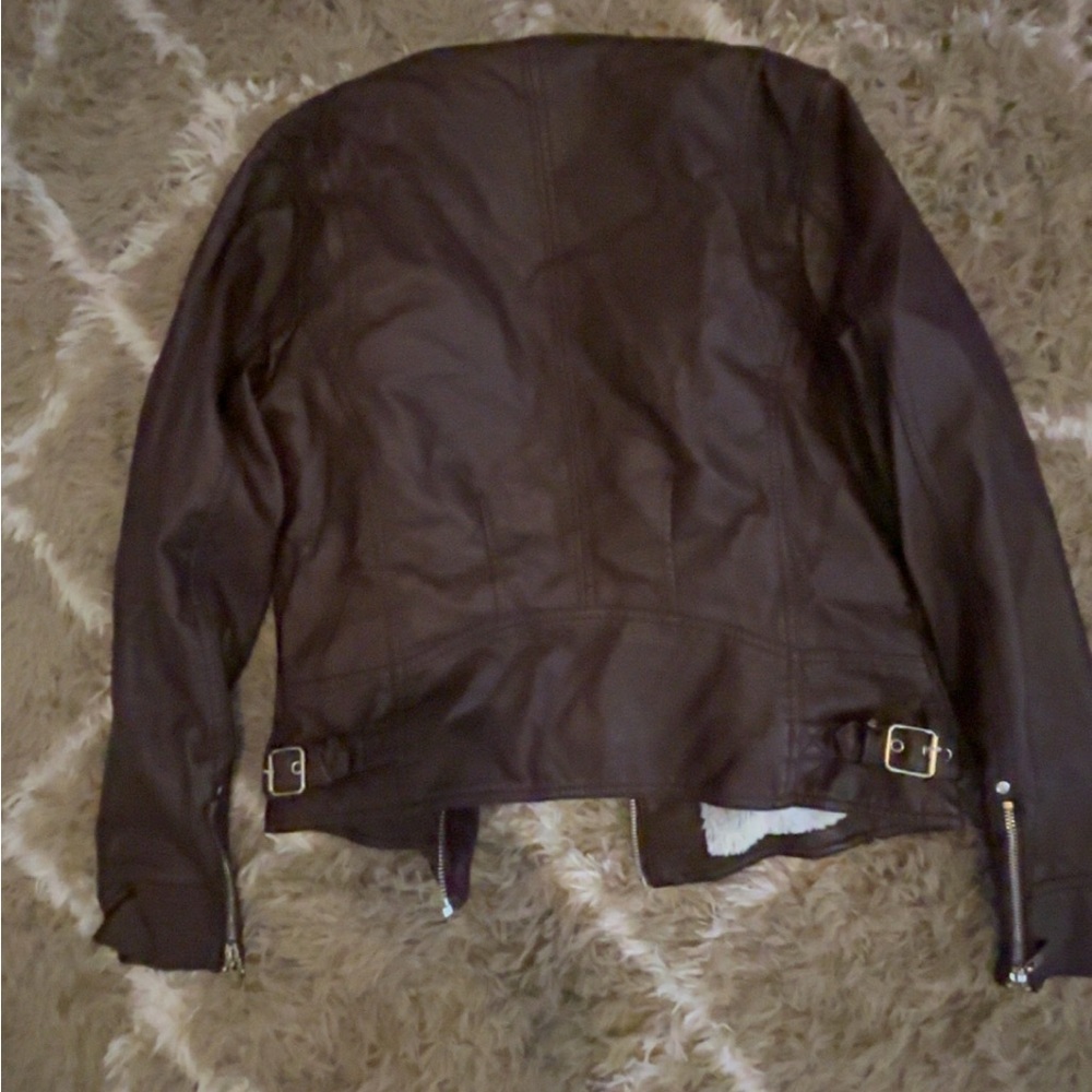 Red/mahogany Leather Jacket - Picture 14 of 16